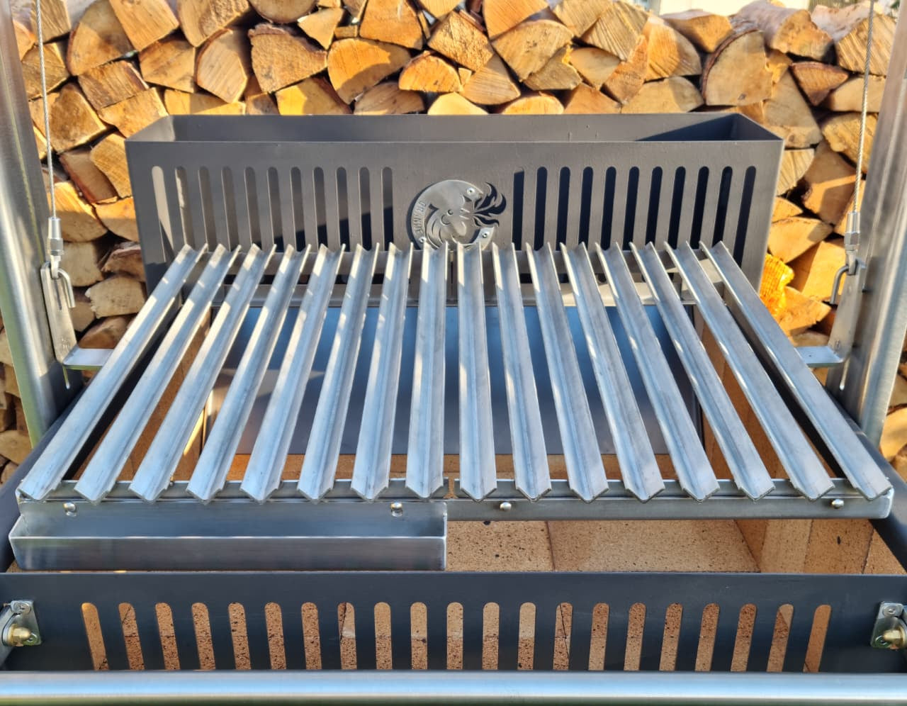 V-grate set with a drip tray on the Ember Legacy