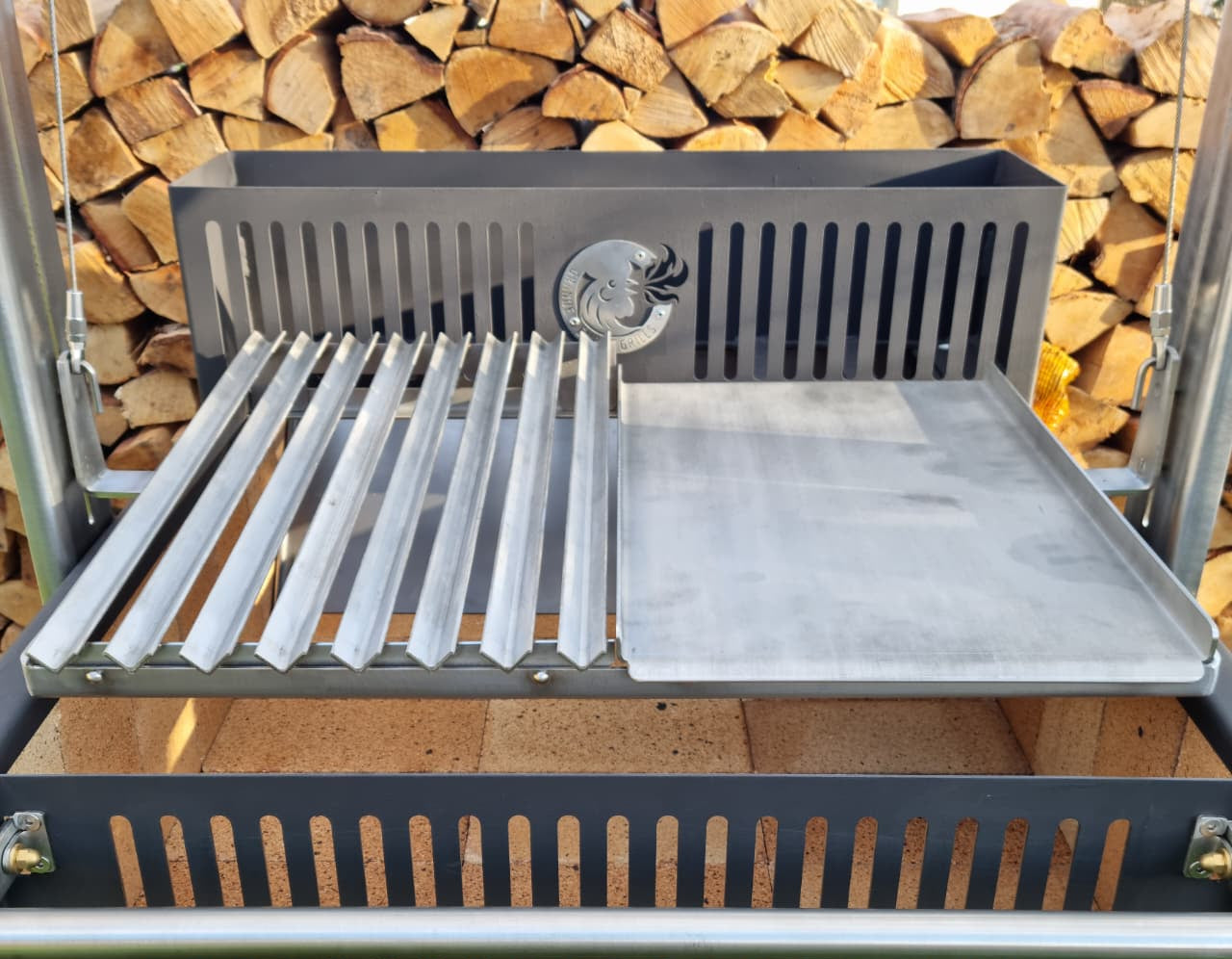 V-grate with Plancha combo on the Ember Legacy